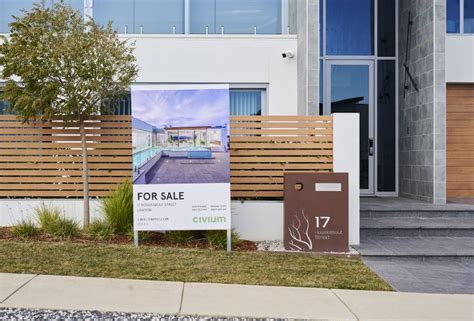 Canberra’s auction clearance rate drops to pre .